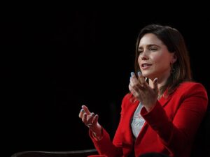 Is Actress Sophia Bush Related to George W. Bush? - The Little Facts