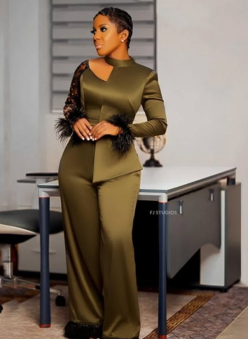 Jumpsuit For A One-Step Confidence Outfit