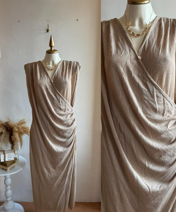 Maxi Dress + Soft Knit Wrap For Romantic Walks