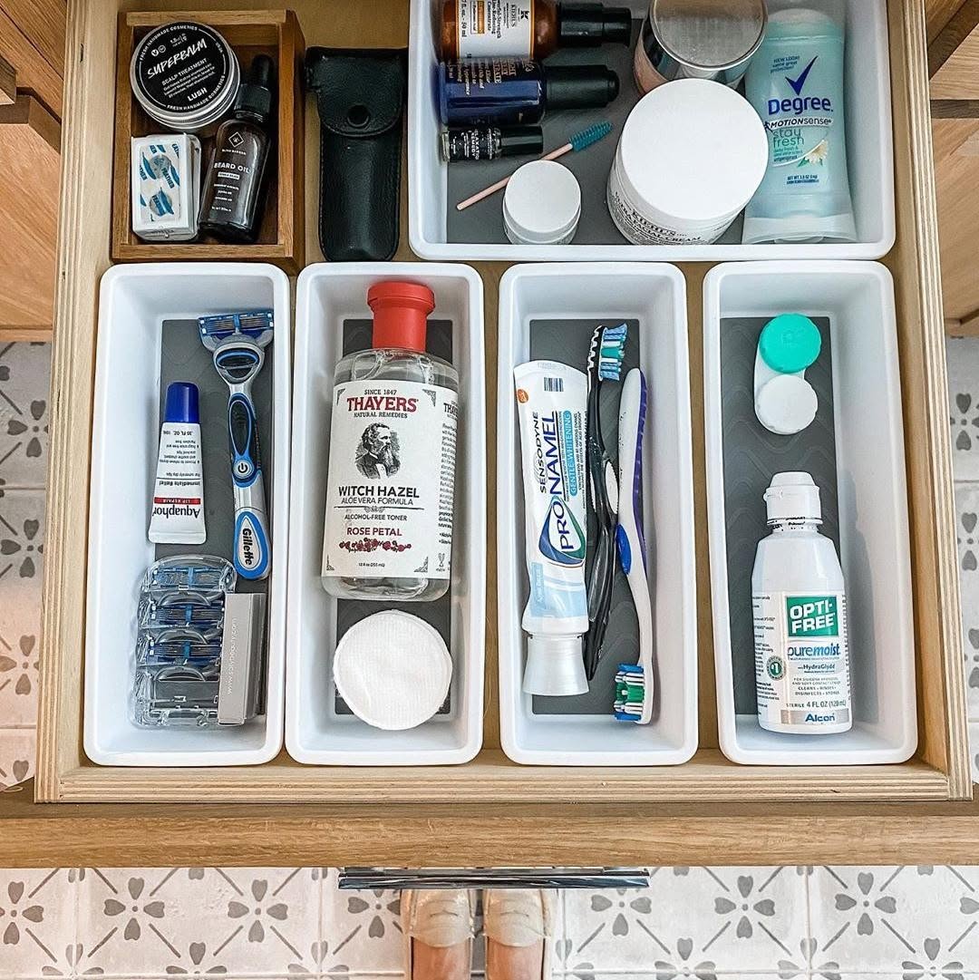 Organized Drawer Declutter