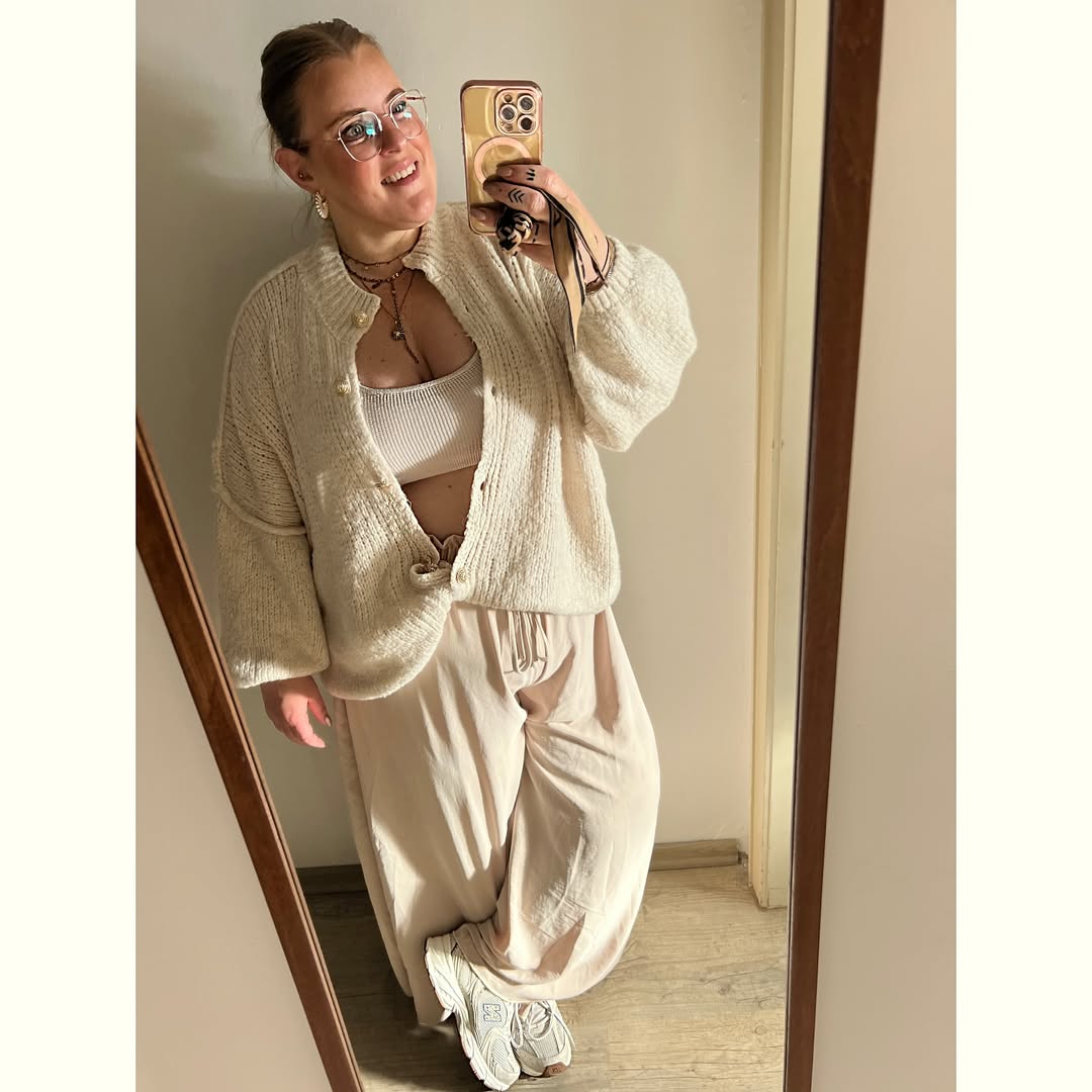 Cream Knit Cardigan & Lounge Pants