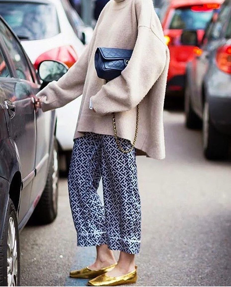 Beige Sweater & Printed Pants