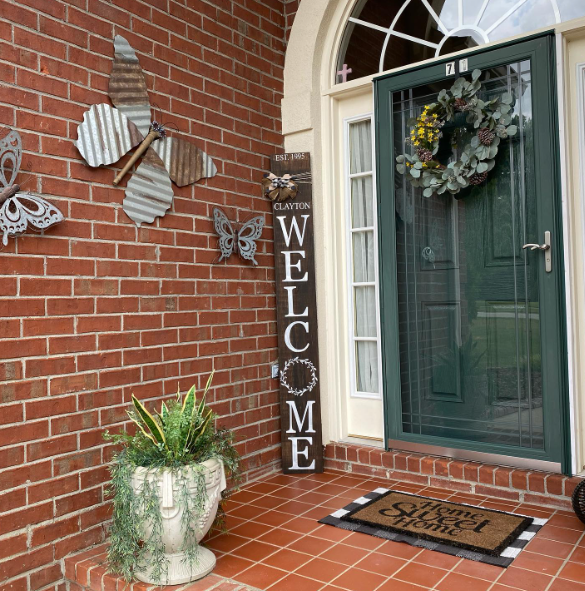 Rustic Welcome Corner