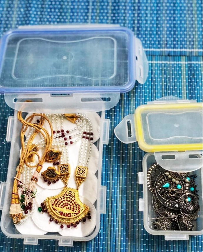 Stackable Plastic Container System