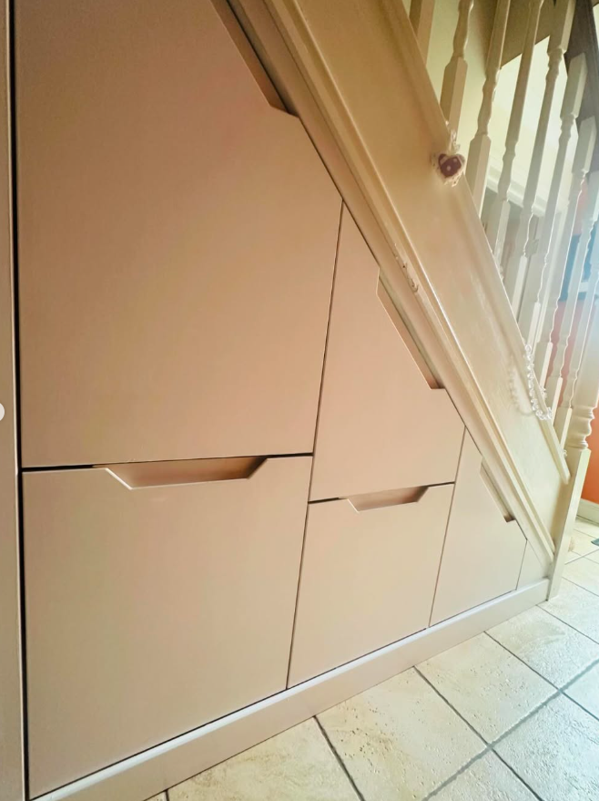 Cream Pull-Out Drawer Entry Storage