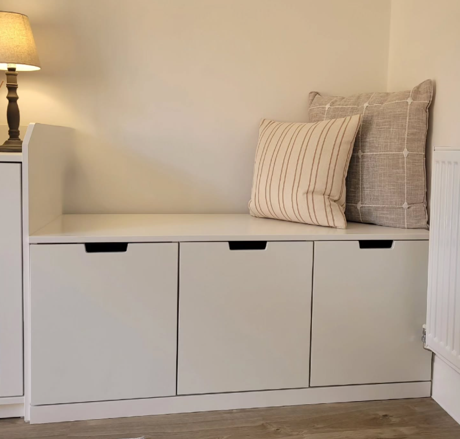 Clean White Storage Bench with Hidden Compartments