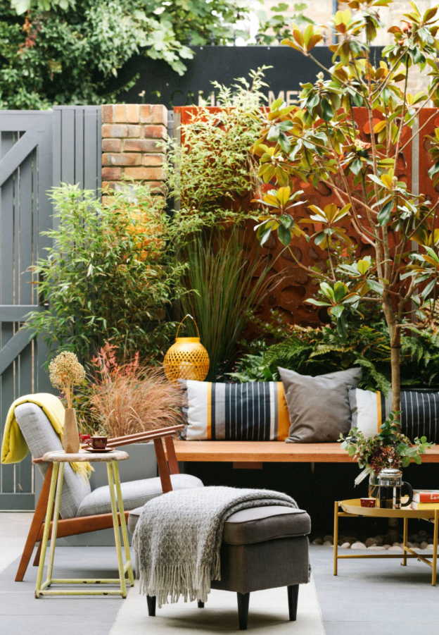 Modern Multi-Colored Garden Lounge