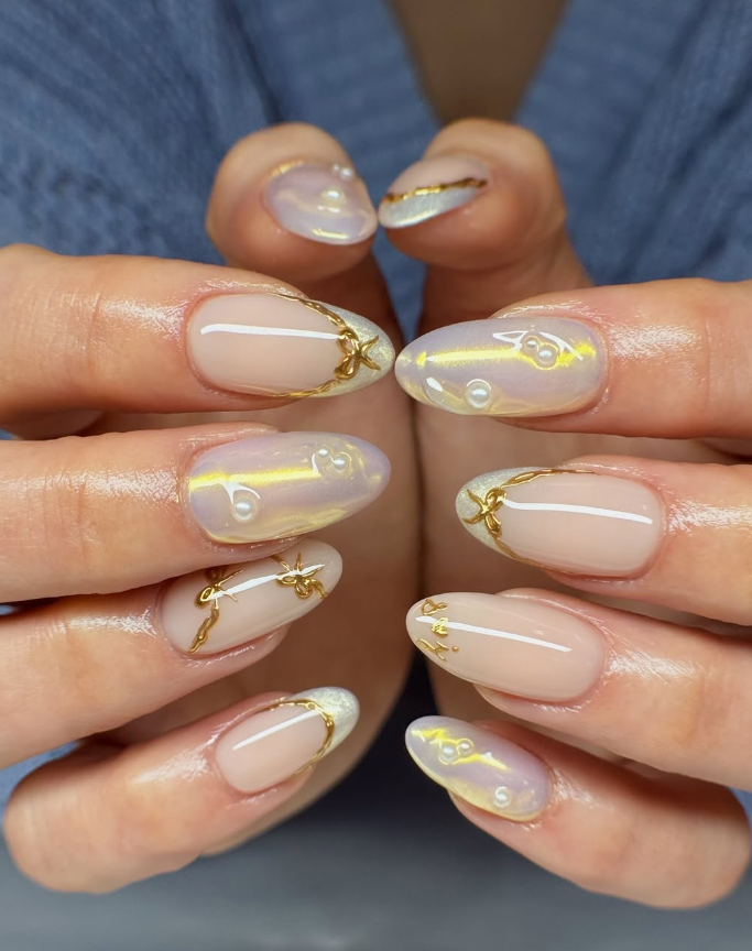 Gold Chain and Pearl Abstract Design