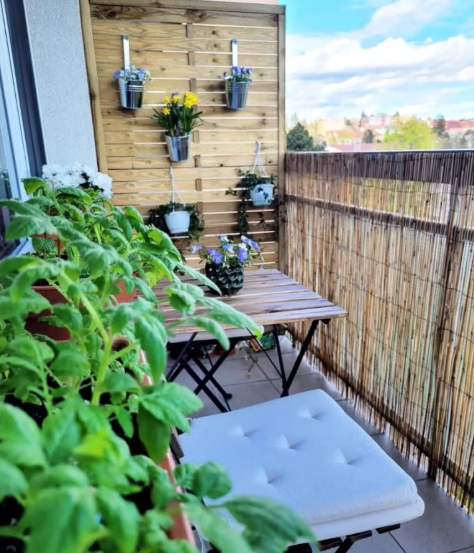 Herb Garden Dining Corner