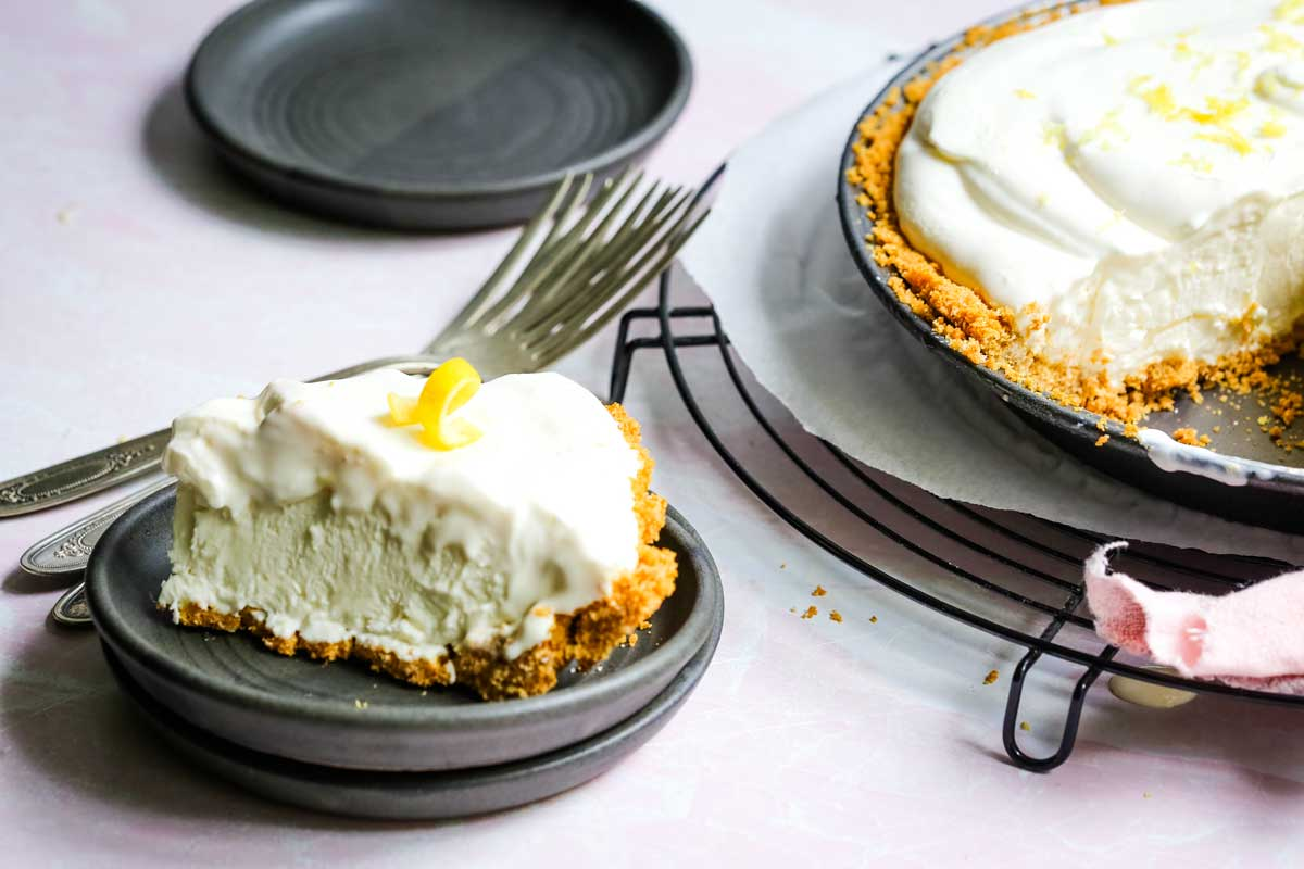 Easy Lemon Icebox Pie