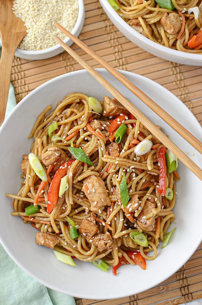 Instant Pot Chicken Lo Mein