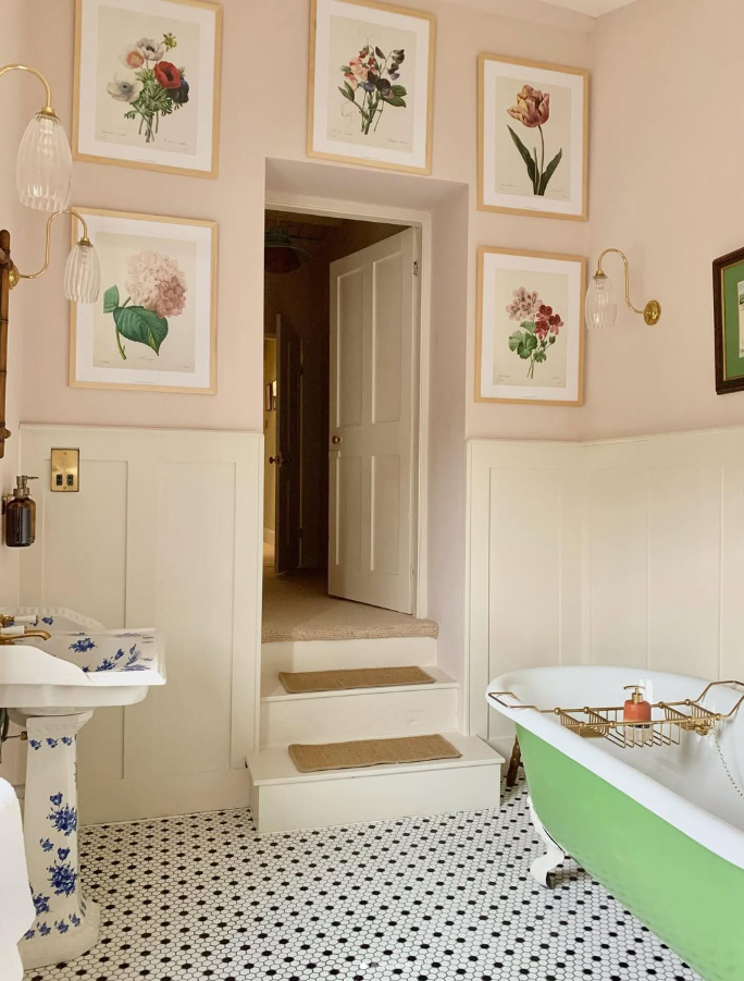 Elegant Botanical Bathroom Gallery