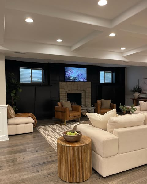 Neutral Transitional Living Space
